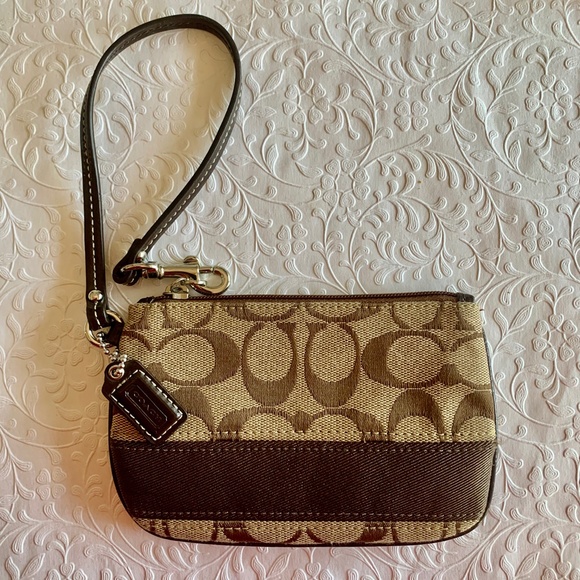 NWOT Coach brown canvas signature monogram wallet and wristlet
